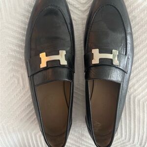 Hermes Men’s Black Leather H-Buckle Loafers